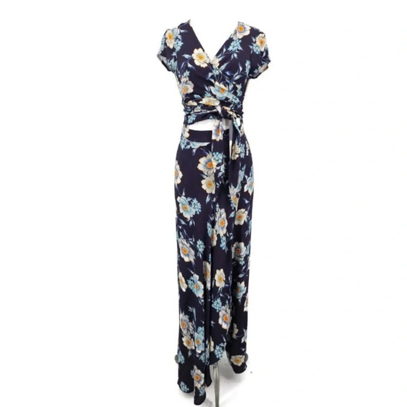 Flynn Skye All Wrapped Up Maxi Dress - Picture 2 of 8